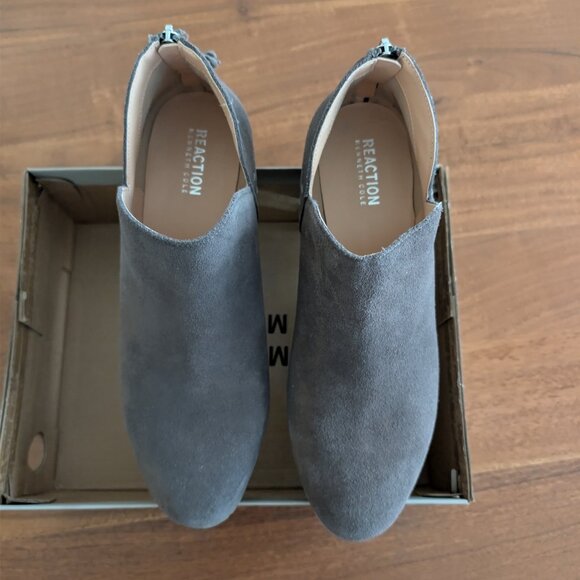 Kenneth Cole Reaction Women's Side Skip Suede - Size 10 - Picture 8 of 11